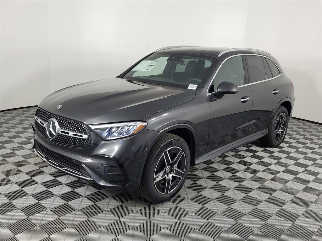 new 2025 Mercedes-Benz GLC 300 car, priced at $60,585