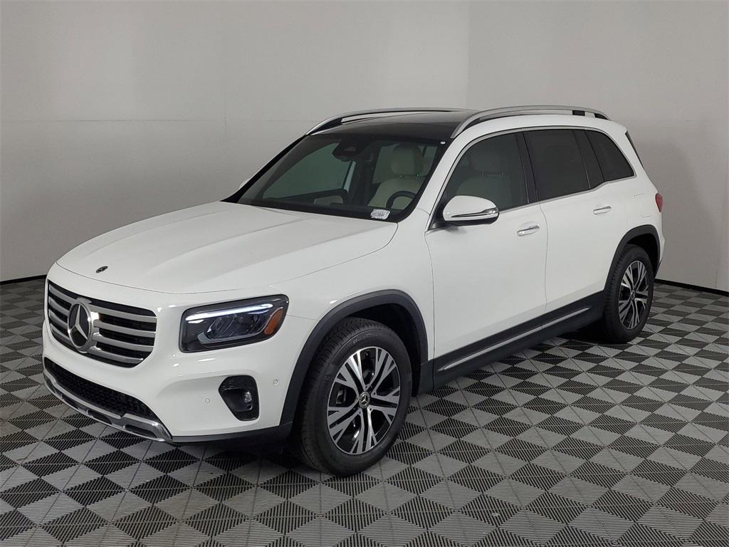 used 2024 Mercedes-Benz GLB 250 car, priced at $39,950