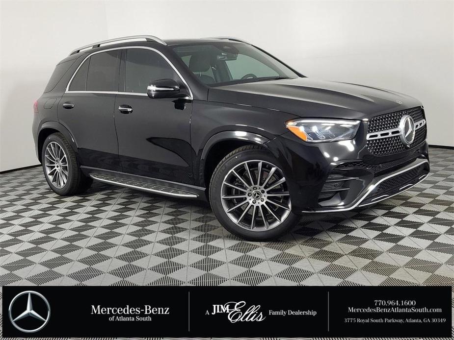 new 2024 Mercedes-Benz GLE 580 car, priced at $93,015