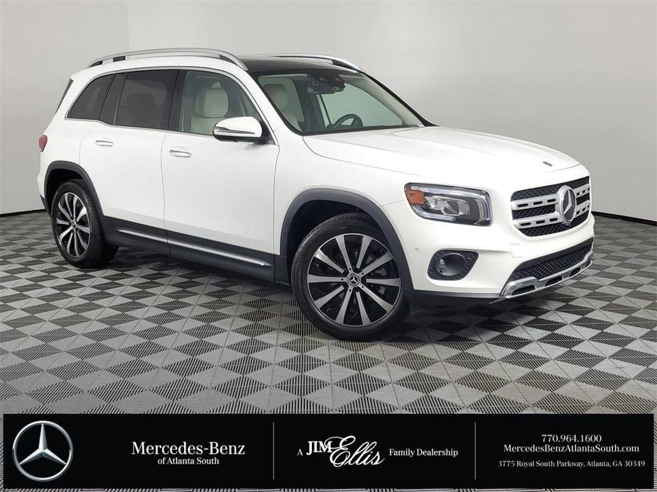 used 2022 Mercedes-Benz GLB 250 car, priced at $38,492