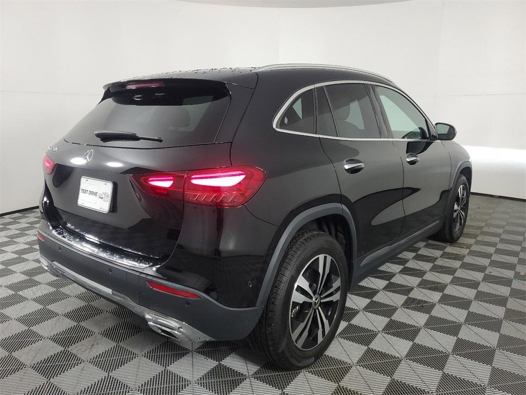 used 2025 Mercedes-Benz GLA 250 car, priced at $40,990