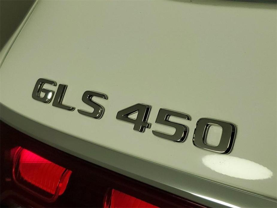 new 2025 Mercedes-Benz GLS 450 car, priced at $101,435