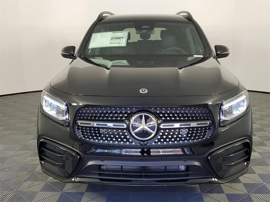 new 2024 Mercedes-Benz GLB 250 car, priced at $49,100