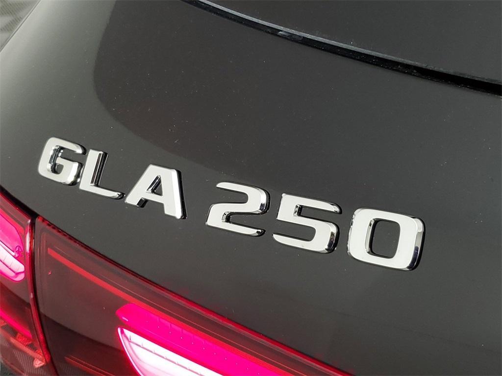 new 2025 Mercedes-Benz GLA 250 car, priced at $42,250