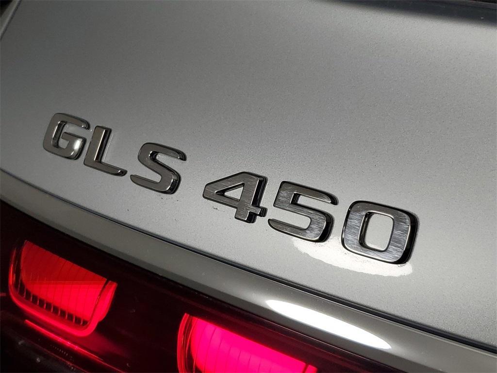 new 2025 Mercedes-Benz GLS 450 car, priced at $96,075