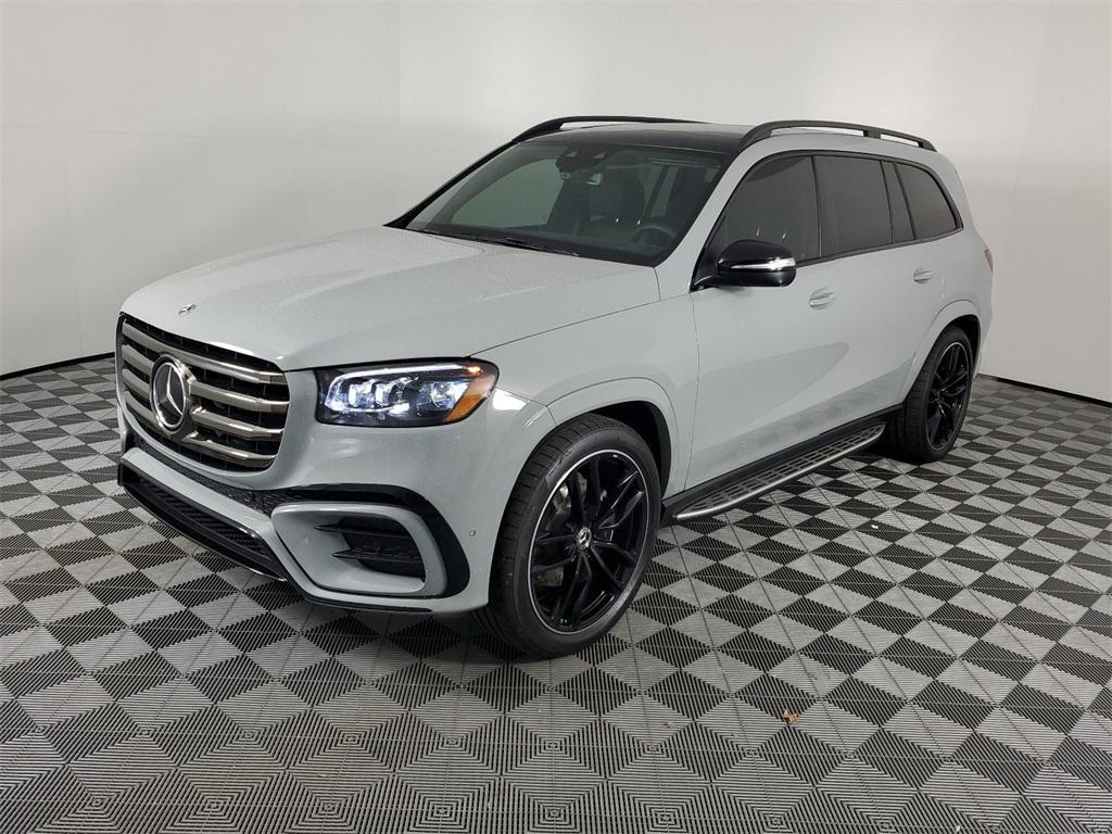 new 2025 Mercedes-Benz GLS 450 car, priced at $105,700