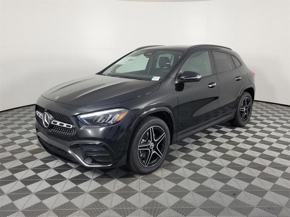 new 2025 Mercedes-Benz GLA 250 car, priced at $53,400