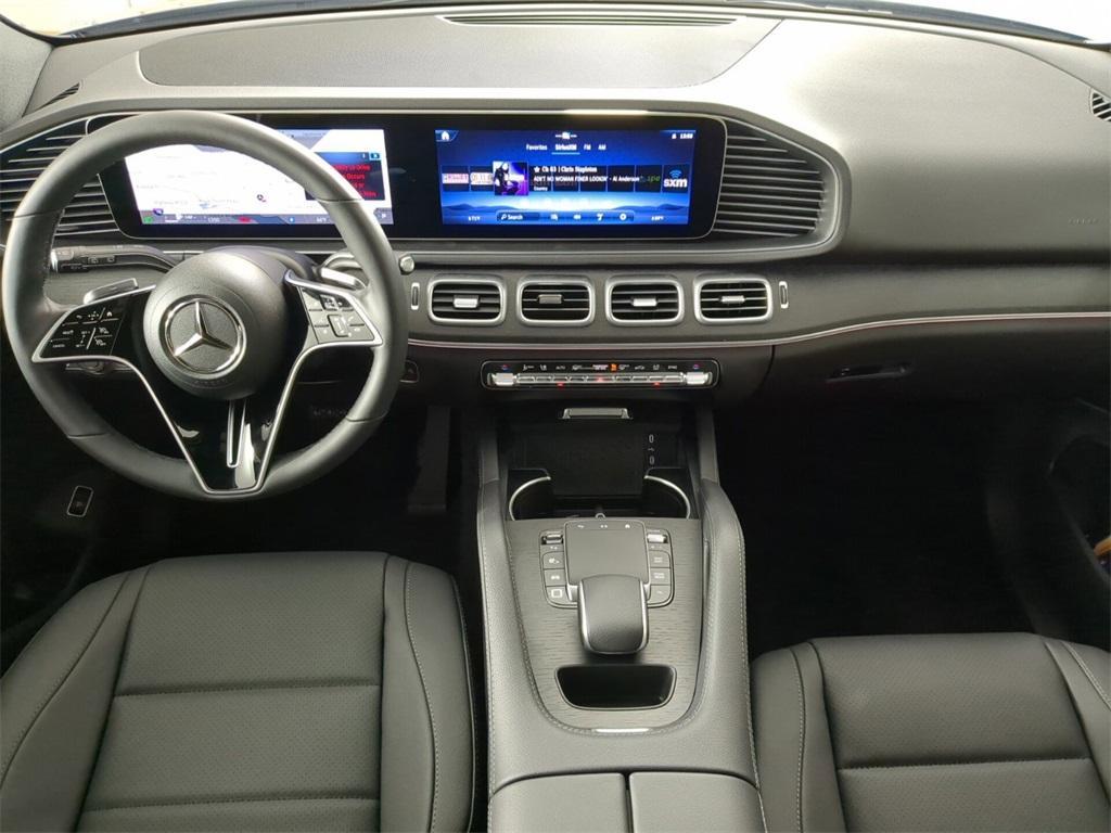 new 2025 Mercedes-Benz GLE 450 car, priced at $81,325