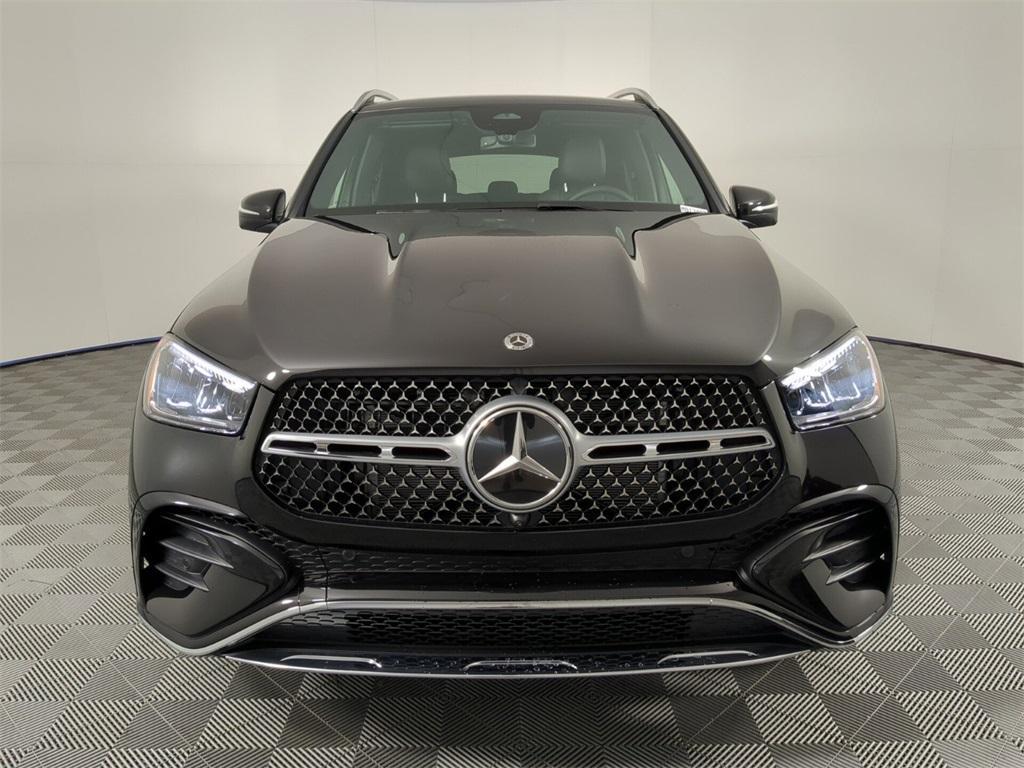 new 2025 Mercedes-Benz GLE 450 car, priced at $81,325