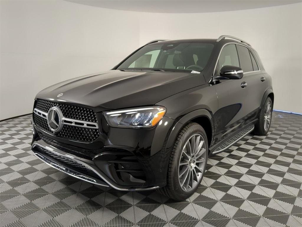 new 2025 Mercedes-Benz GLE 450 car, priced at $81,325