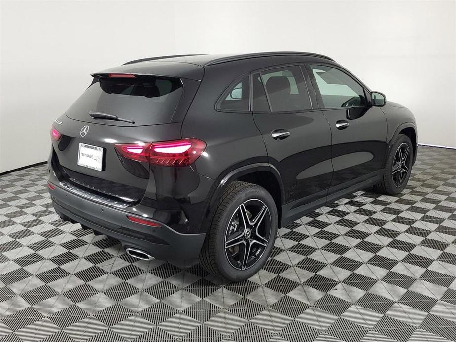 new 2025 Mercedes-Benz GLA 250 car, priced at $49,175