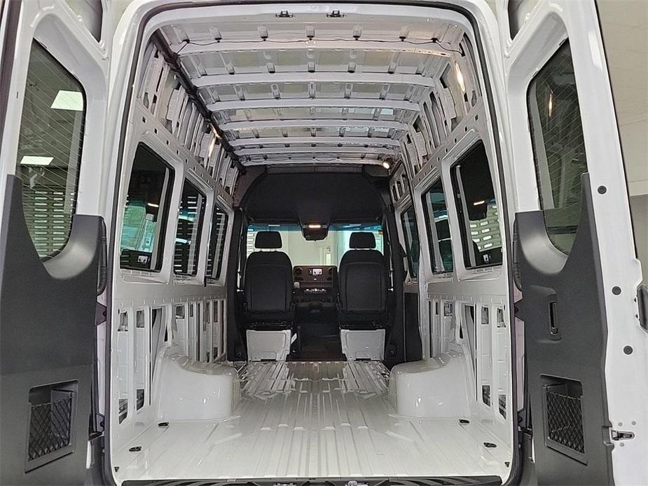 new 2024 Mercedes-Benz Sprinter 3500 car, priced at $73,869