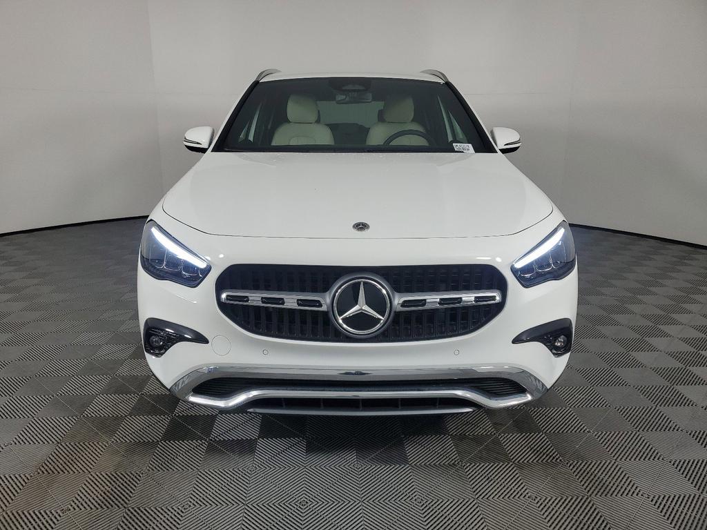 used 2025 Mercedes-Benz GLA 250 car, priced at $37,990