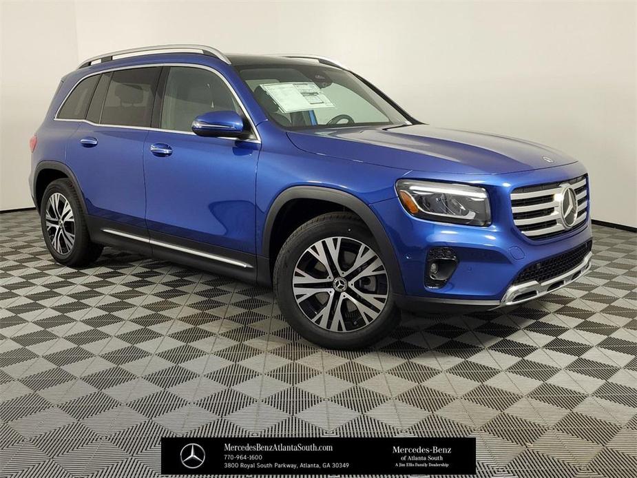 new 2024 Mercedes-Benz GLB 250 car, priced at $52,350