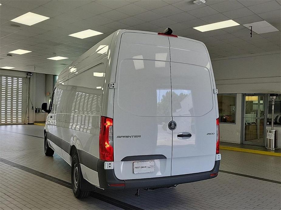 new 2024 Mercedes-Benz Sprinter 2500 car, priced at $63,312