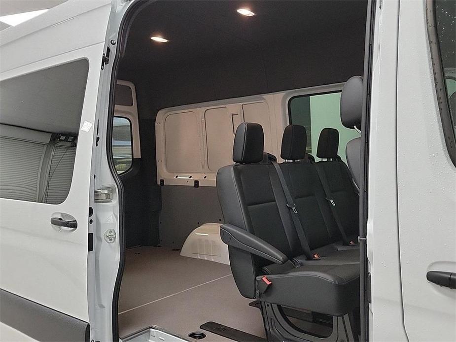 new 2024 Mercedes-Benz Sprinter 2500 car, priced at $66,562