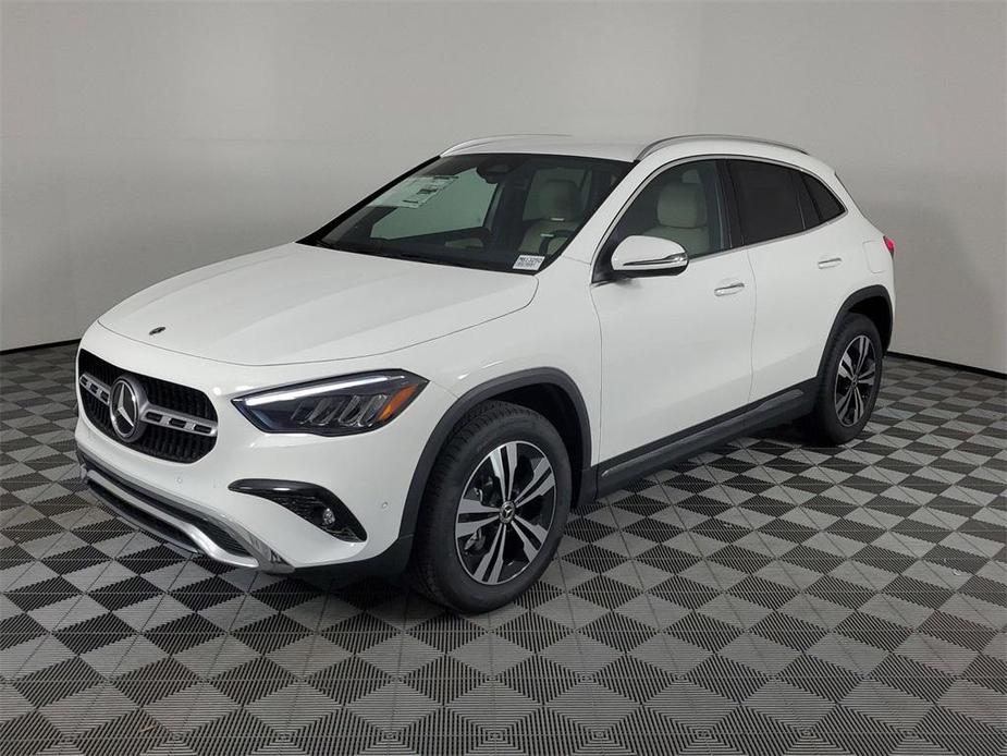 new 2025 Mercedes-Benz GLA 250 car, priced at $44,345