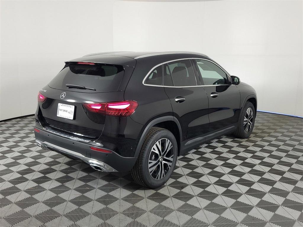 new 2025 Mercedes-Benz GLA 250 car, priced at $45,845