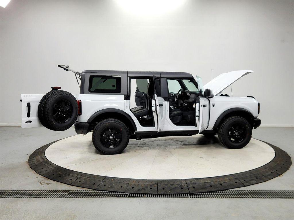 new 2025 Ford Bronco car, priced at $47,956