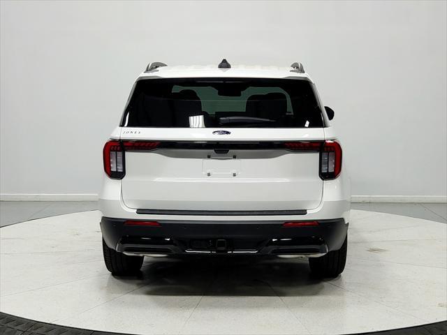 new 2025 Ford Explorer car, priced at $45,986