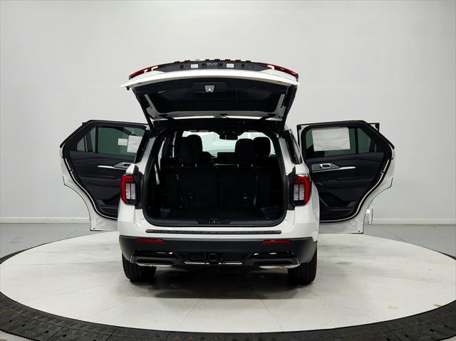 new 2025 Ford Explorer car, priced at $45,986