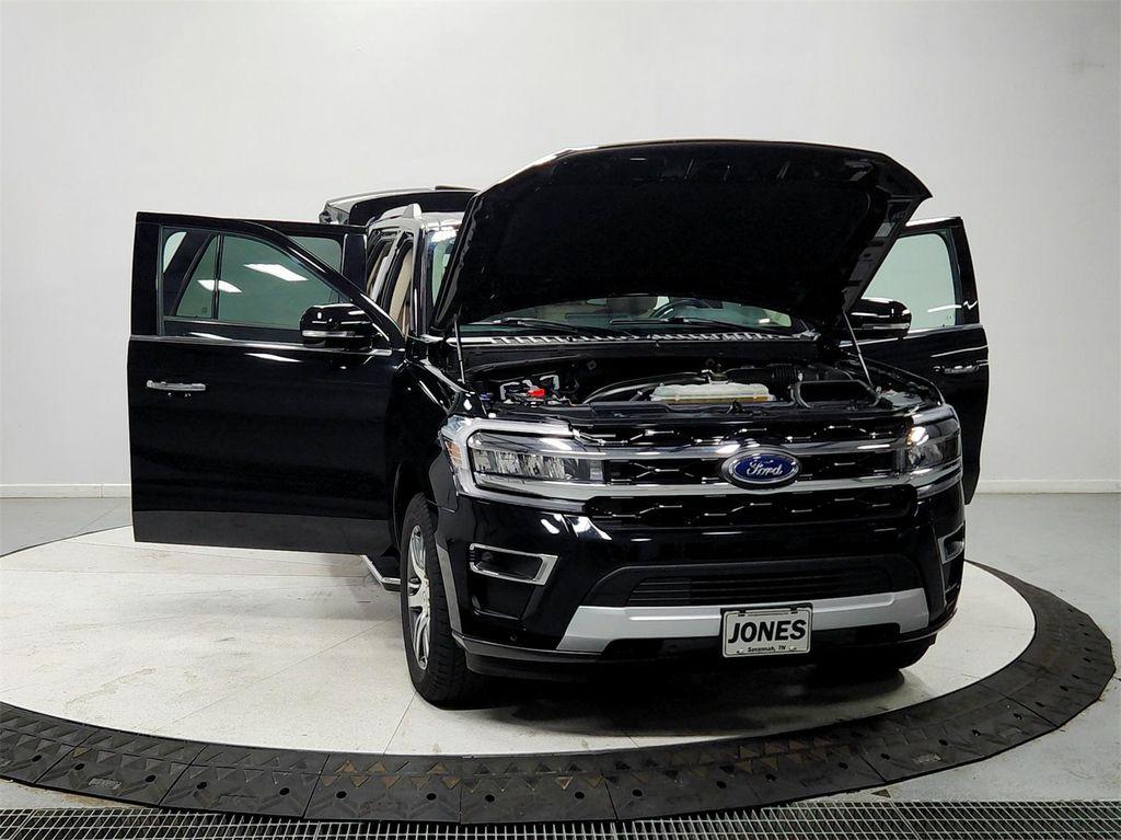 used 2023 Ford Expedition car, priced at $42,834