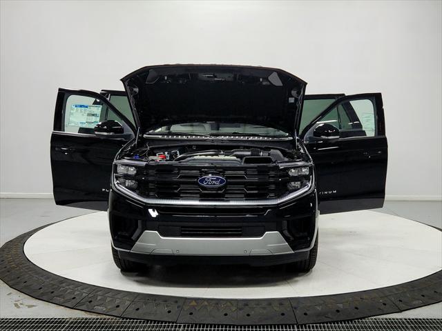 new 2025 Ford Expedition car, priced at $76,396