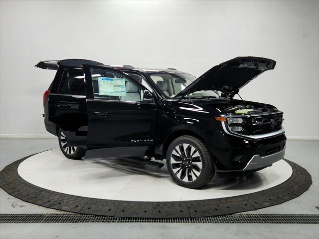 new 2025 Ford Expedition car, priced at $76,396