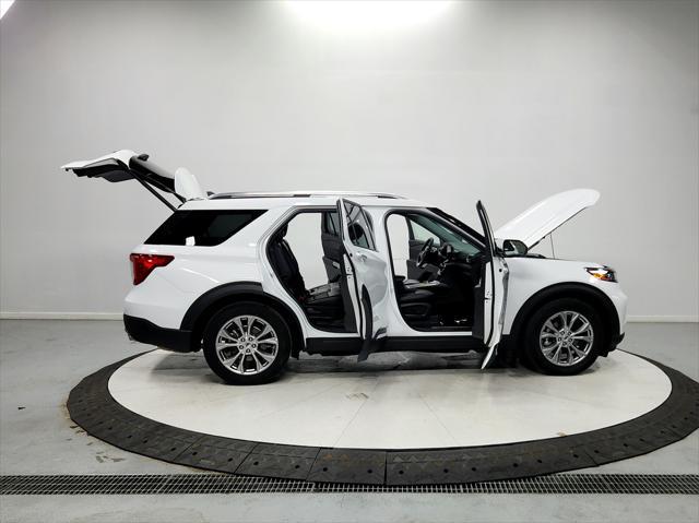 used 2023 Ford Explorer car, priced at $29,356