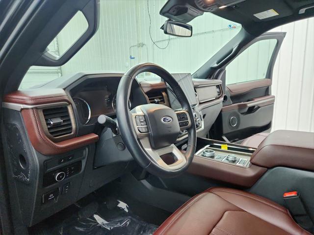 used 2024 Ford Expedition car, priced at $57,394
