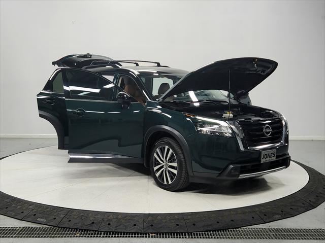 used 2022 Nissan Pathfinder car, priced at $31,383