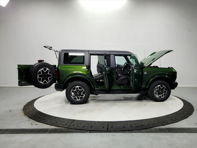 new 2025 Ford Bronco car, priced at $52,236