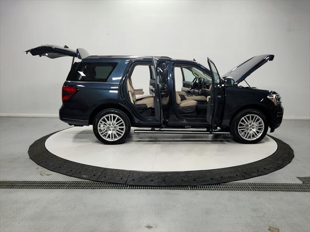 new 2024 Ford Expedition car, priced at $69,386