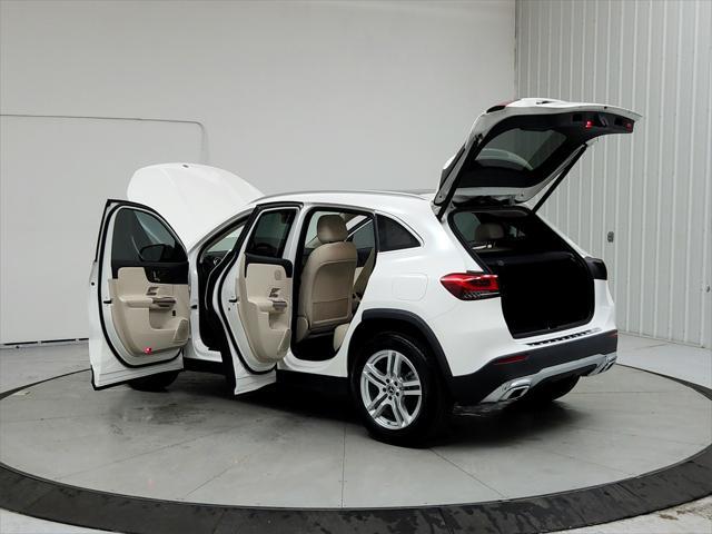used 2022 Mercedes-Benz GLA 250 car, priced at $27,986