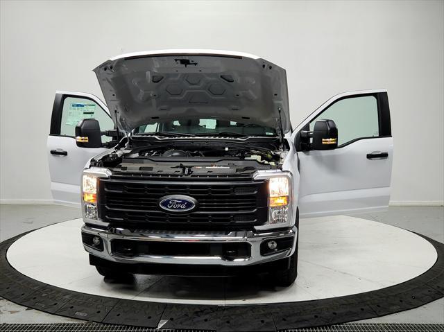 new 2024 Ford F-350 car, priced at $36,828