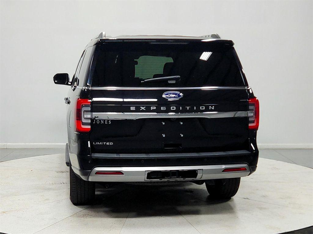 used 2024 Ford Expedition car, priced at $52,661