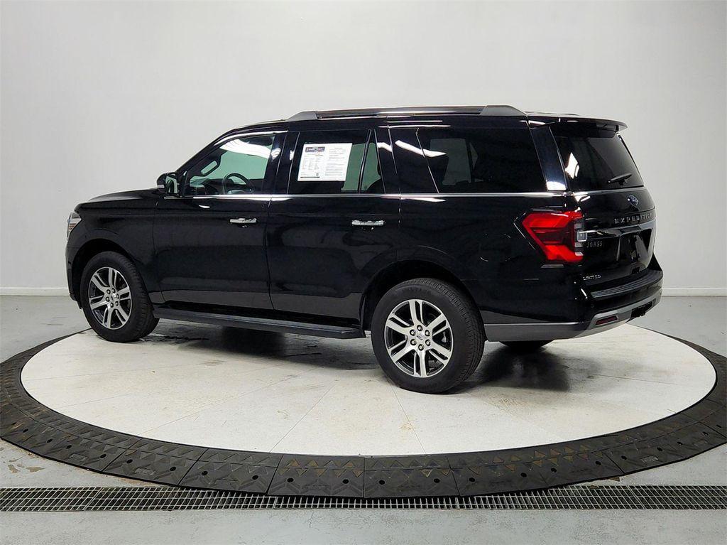 used 2024 Ford Expedition car, priced at $52,661