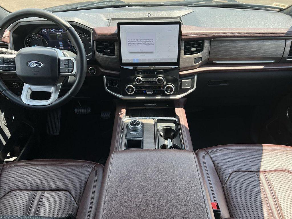 used 2024 Ford Expedition car, priced at $56,941