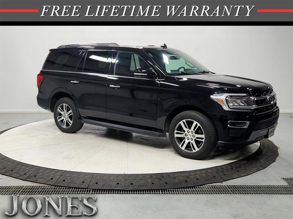 used 2024 Ford Expedition car, priced at $52,661