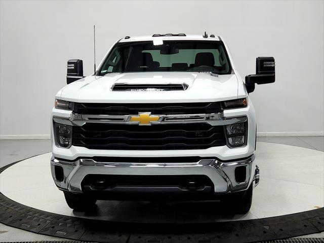 used 2024 Chevrolet Silverado 3500 car, priced at $56,289