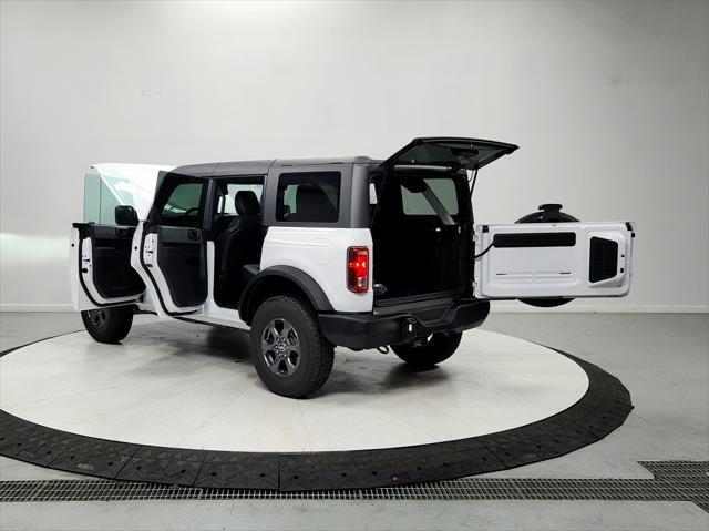 new 2024 Ford Bronco car, priced at $44,637