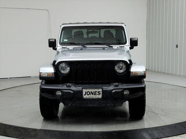 used 2023 Jeep Gladiator car, priced at $33,752