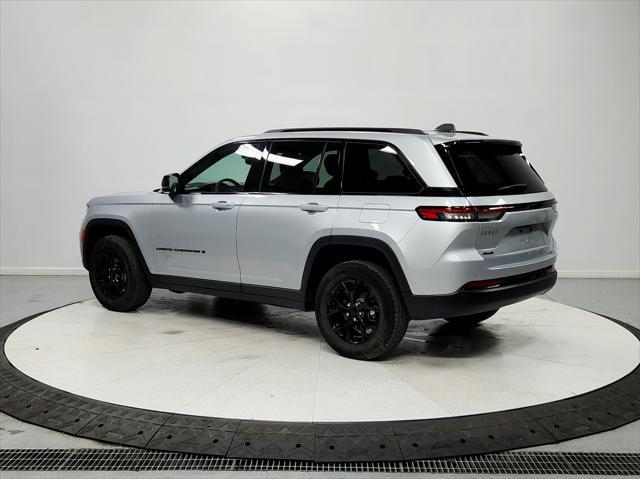 used 2024 Jeep Grand Cherokee car, priced at $34,825