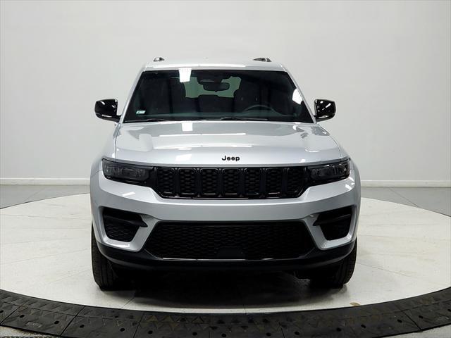 used 2024 Jeep Grand Cherokee car, priced at $34,825