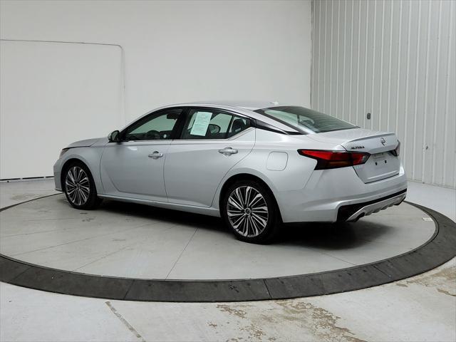 used 2023 Nissan Altima car, priced at $23,911