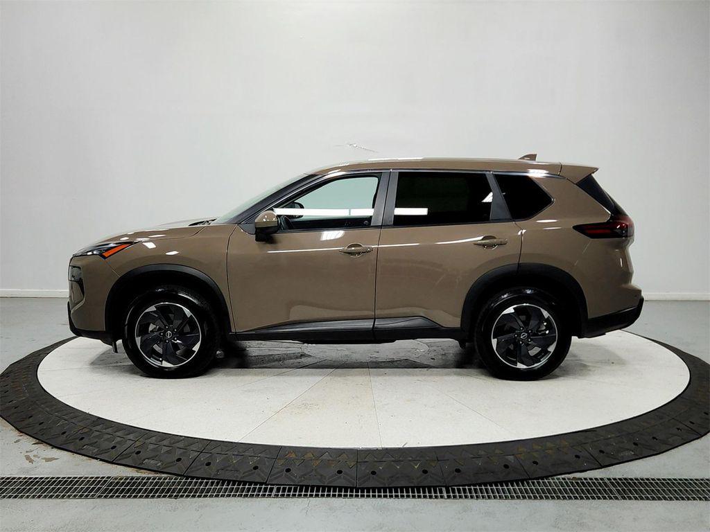 used 2024 Nissan Rogue car, priced at $22,904