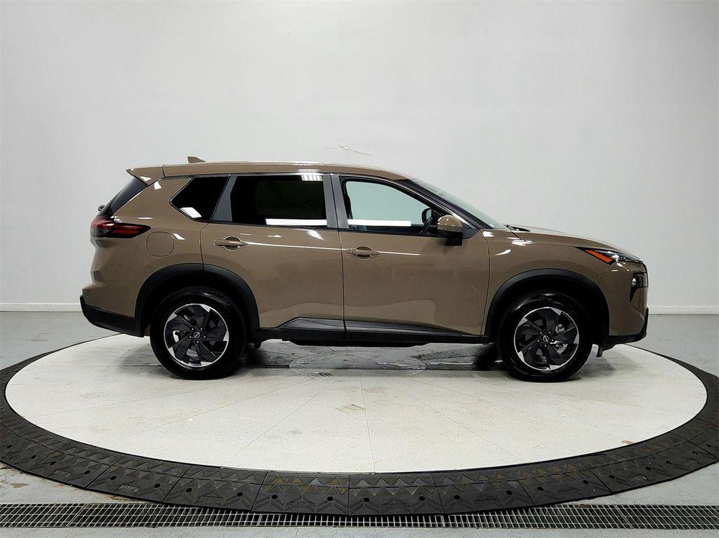 used 2024 Nissan Rogue car, priced at $22,904