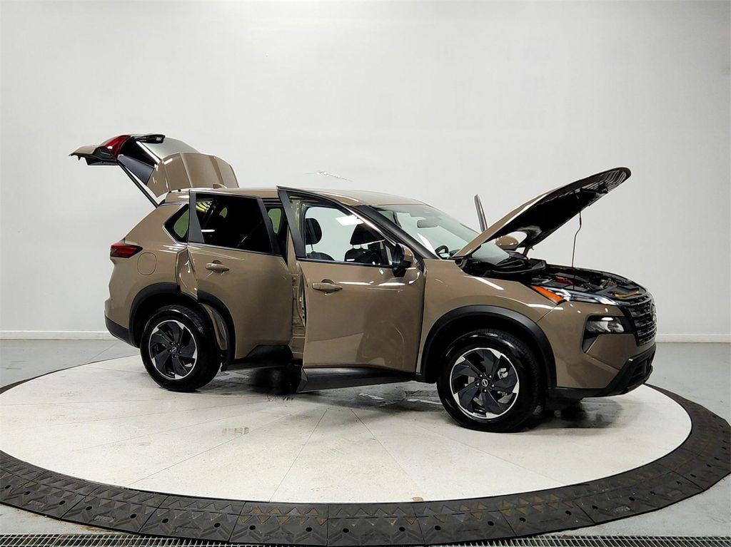 used 2024 Nissan Rogue car, priced at $22,904