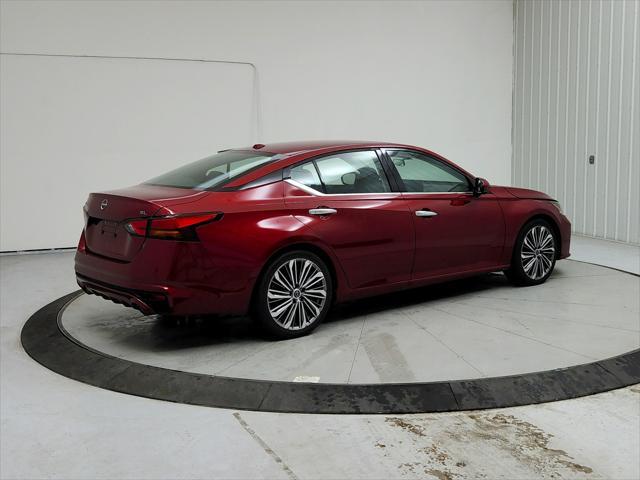 used 2023 Nissan Altima car, priced at $23,946