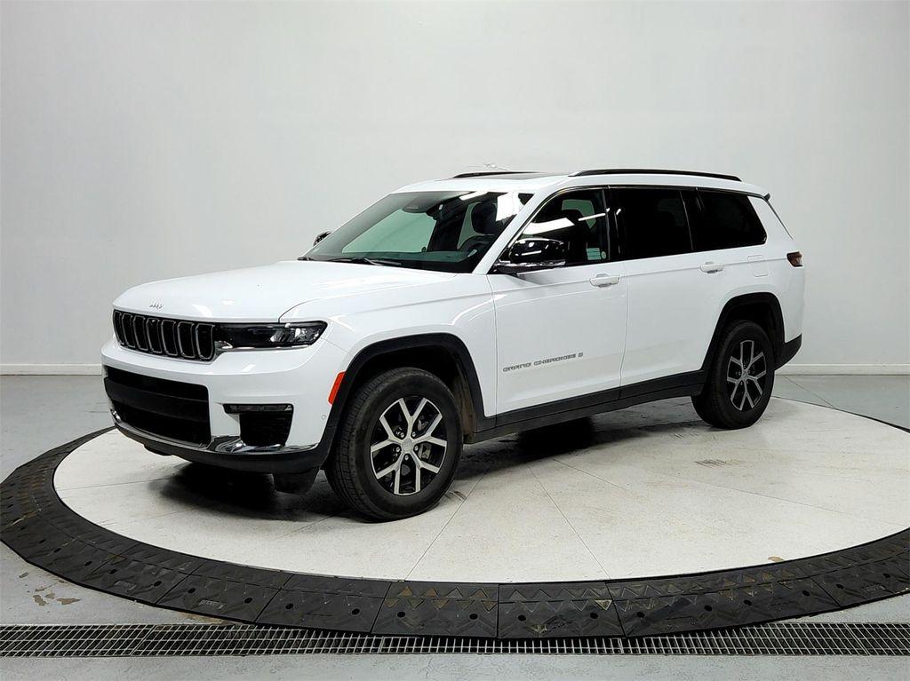 used 2024 Jeep Grand Cherokee L car, priced at $29,986